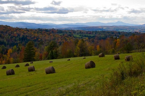 Vermont Landscape The view from East Hill in Plainfield. VTD/Josh Larkin