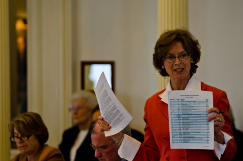 Sen. Claire Ayer speaking on the Senate floor. VTD/Josh Larkin