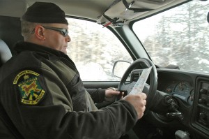 David Gregory traversing the snowy backroads of Vermont. VTD/Andrew Nemethy
