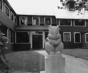 Administration building at Bennington College in 1970. Photo by Greg Guma