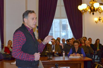 Gov. Peter Shumlin addresses House Democrats at their caucus on Saturday, Dec. 14, 2013. Photo by Alicia Freese/VTDigger