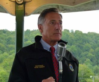 Gov. Peter Shumlin, WDEV debate. Photo by Anne Galloway