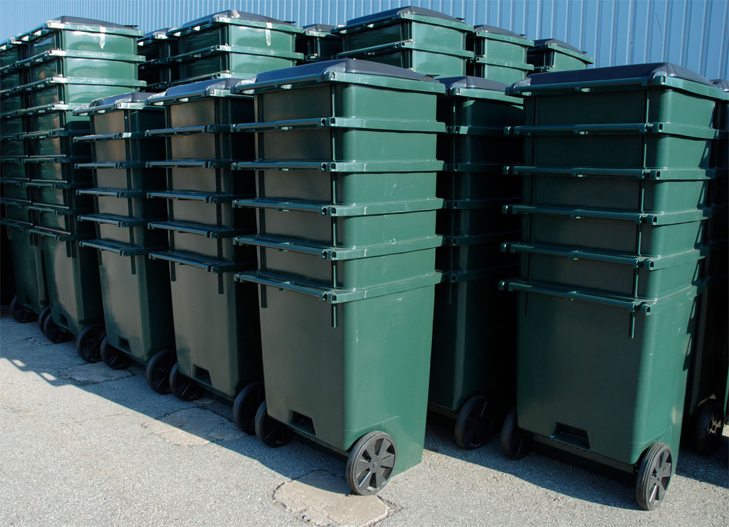 H.218 would require all producers of waste to “finance and provide for the collection, transportation and recycling of all packaging and printed paper.” Stock Xchng.