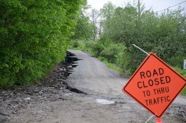 Hammett Hill Road, E. Montpelier. VTD/Josh Larkin