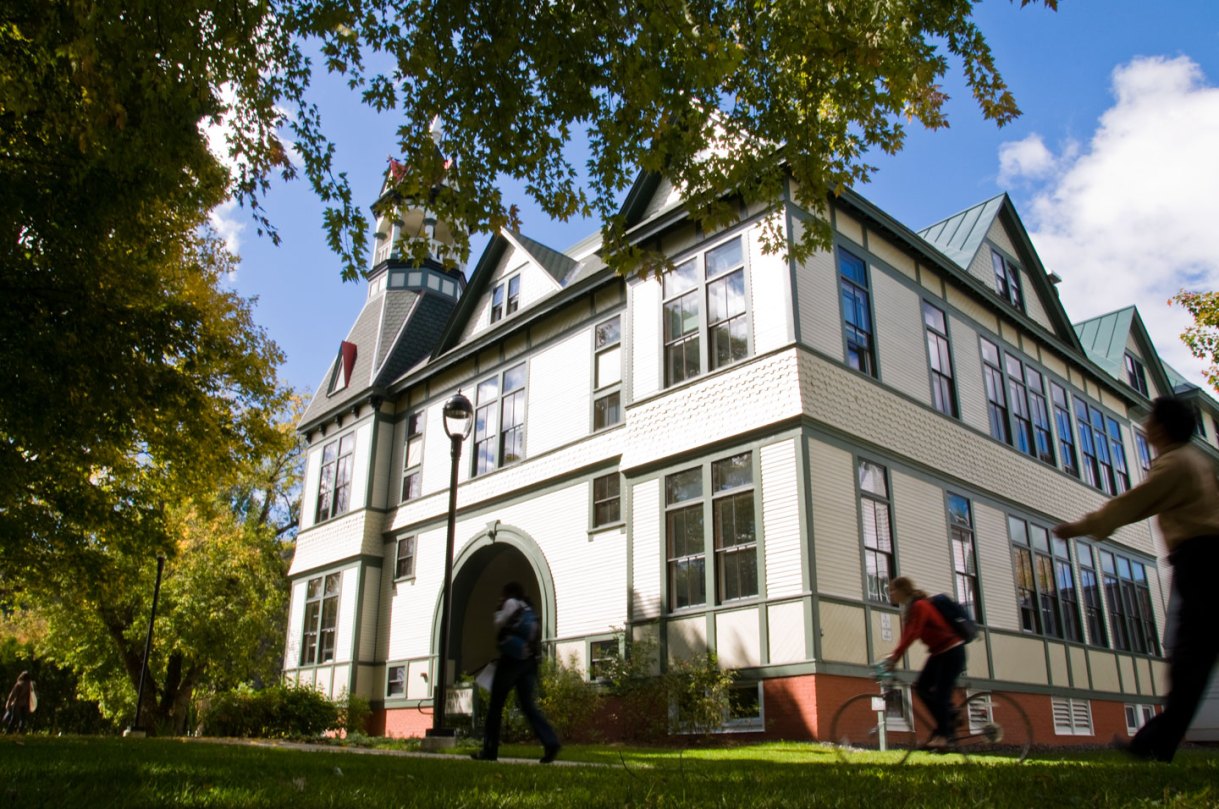 Vermont Law School seeking federal loan to ease debt costs VTDigger