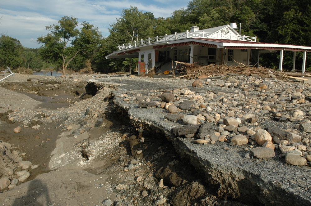 The Ottauquechee River left The Cottage snack bar on Rt. 4 in West Woodstock badly damaged and inaccesible. VTD/Andrew Nemethy