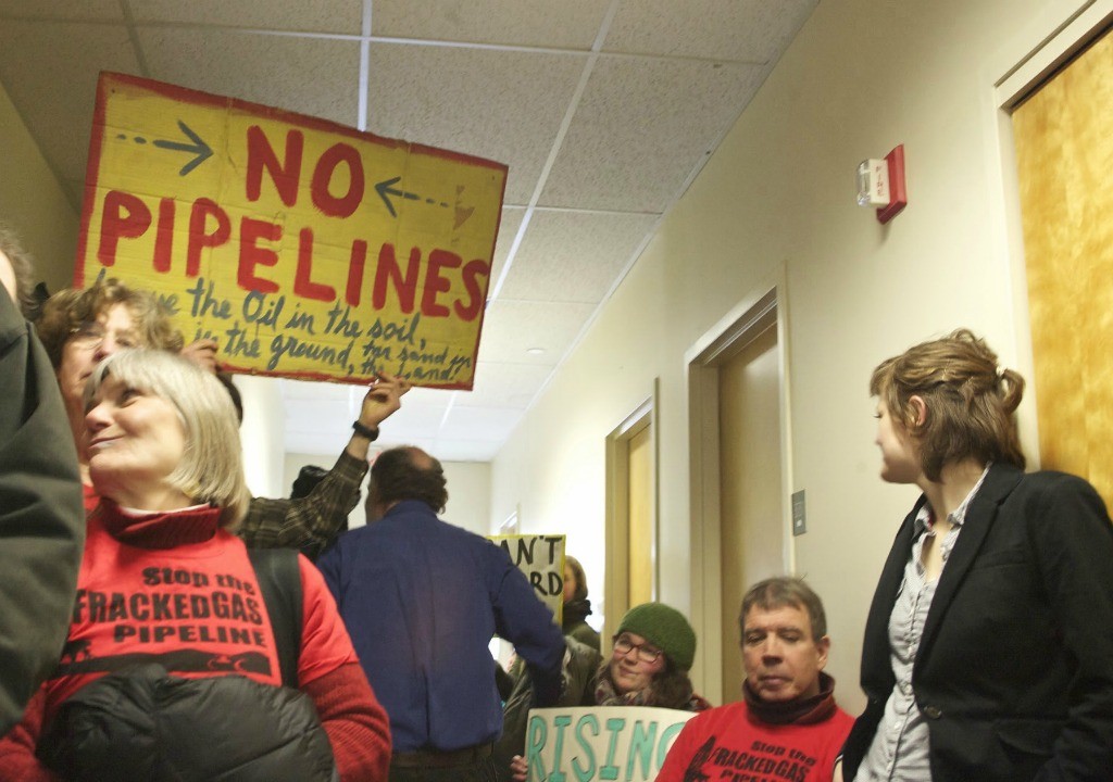 Pipeline opponents