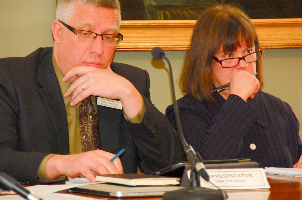 Tom Stevens Helen Head