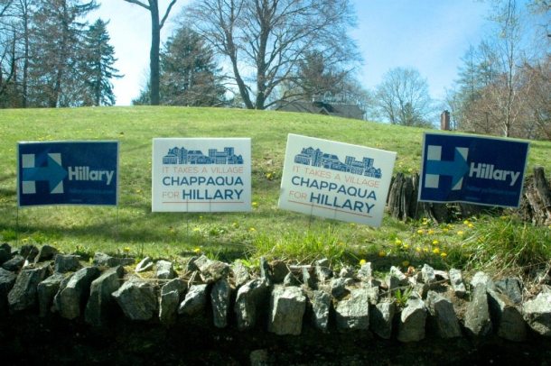 Hillary Clinton campaign signs
