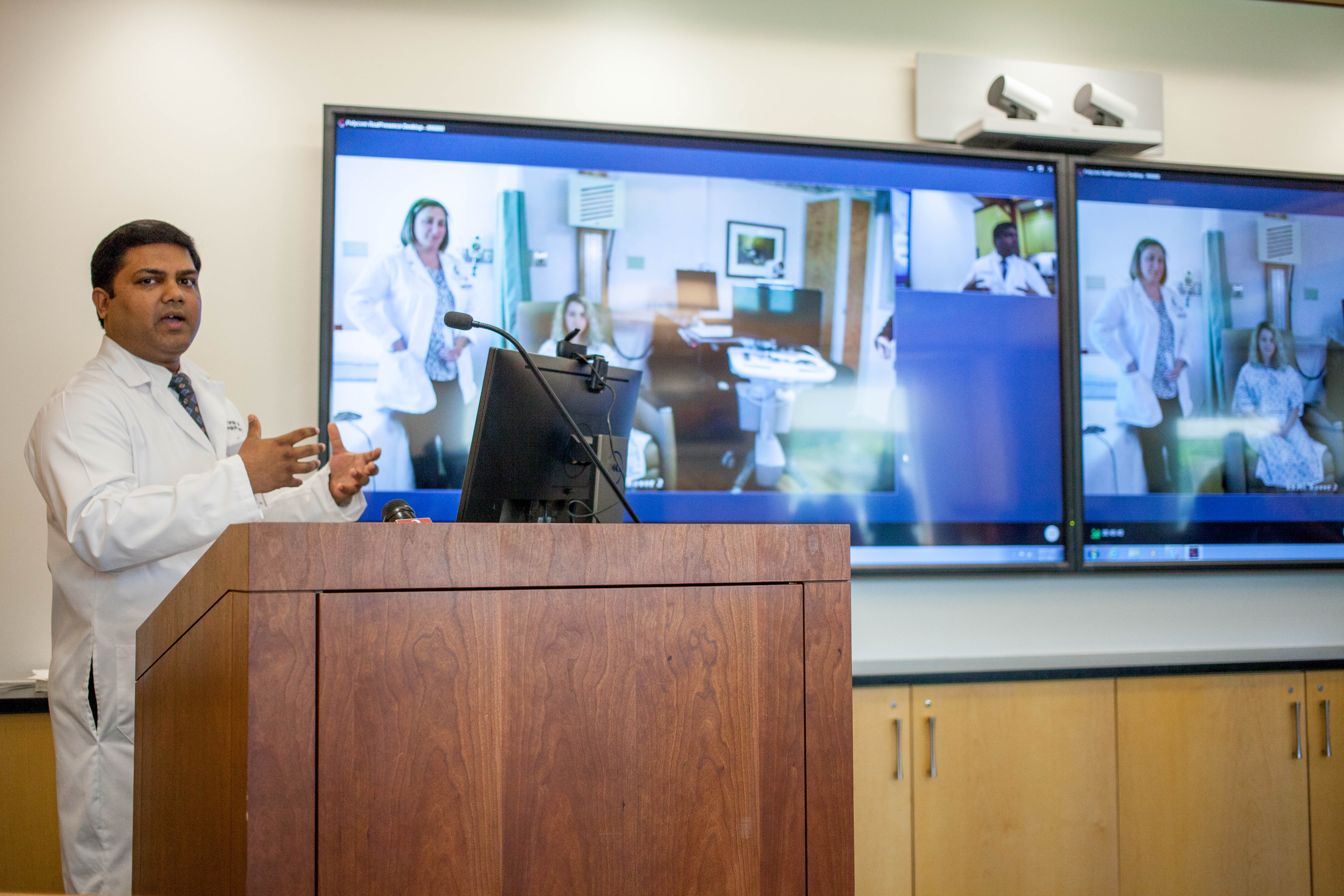 Scott signs legislation to expand telemedicine in Vermont