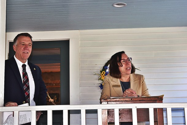 Scott touts teacher health plan savings at stop in Dorset