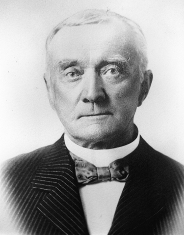 Henry W Putnam Sr