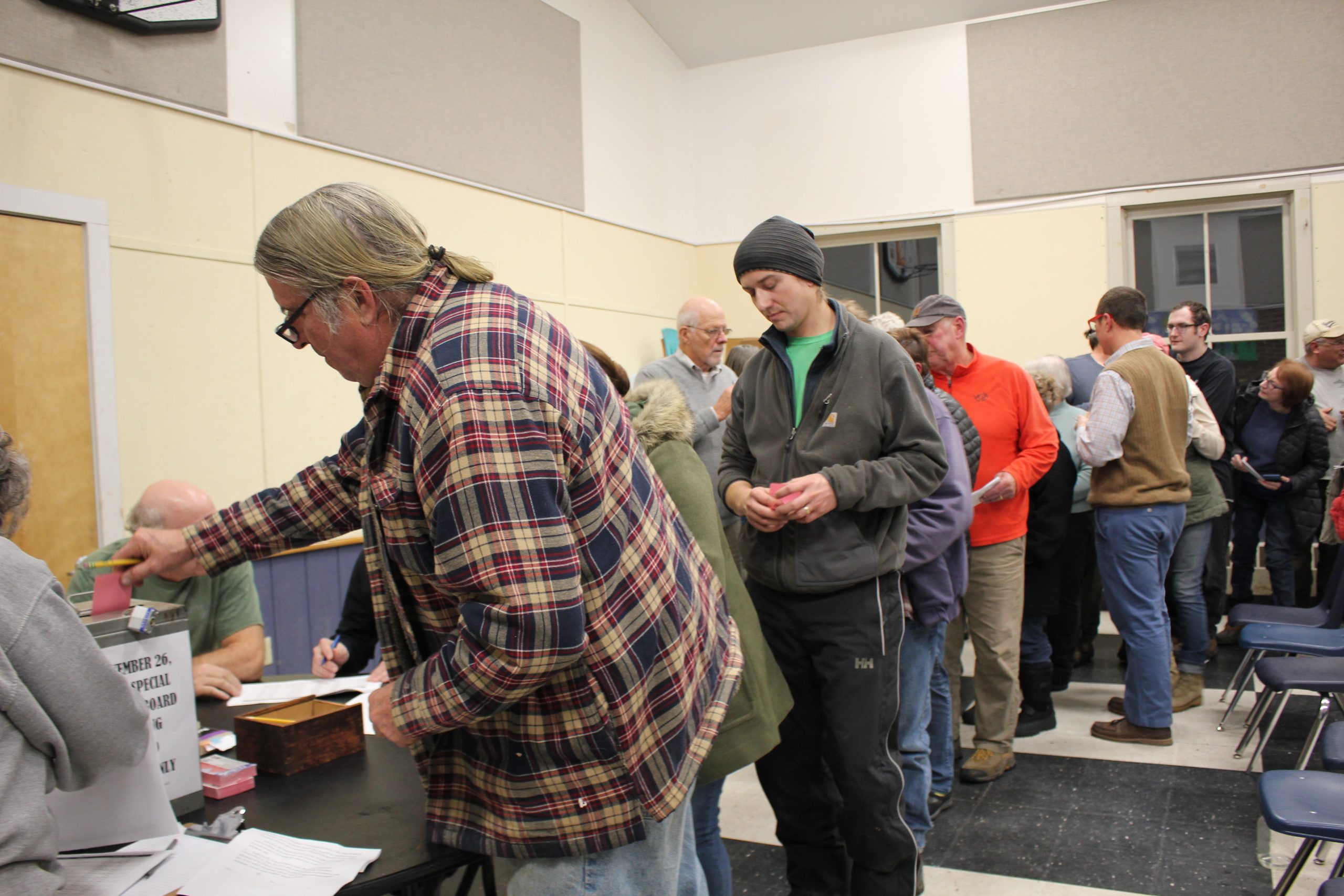 Windham residents line up to cast their ballots