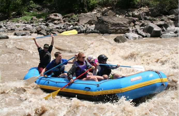 Inntopia employees rafting