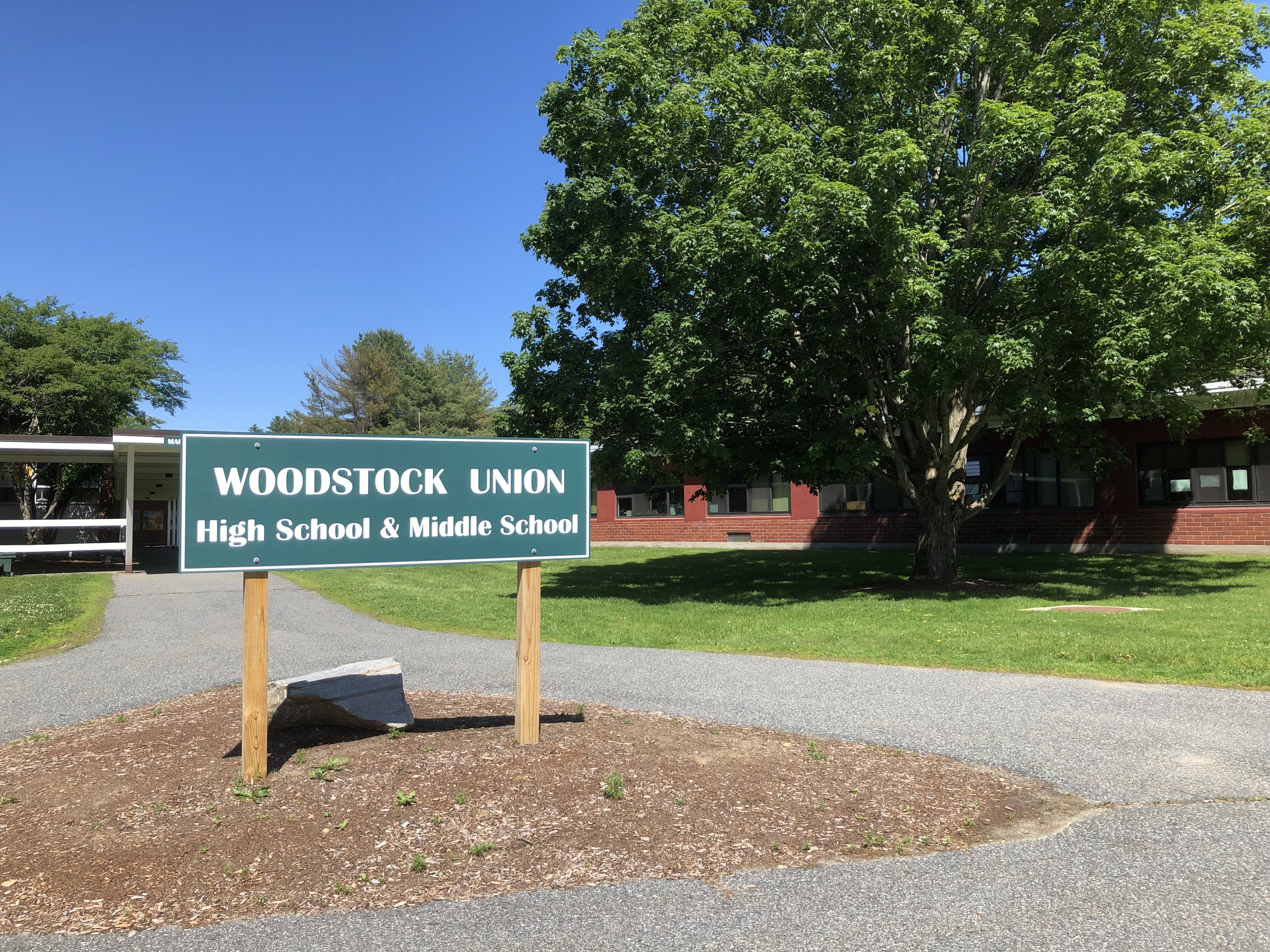 Former secretary sues Woodstock school for age discrimination
