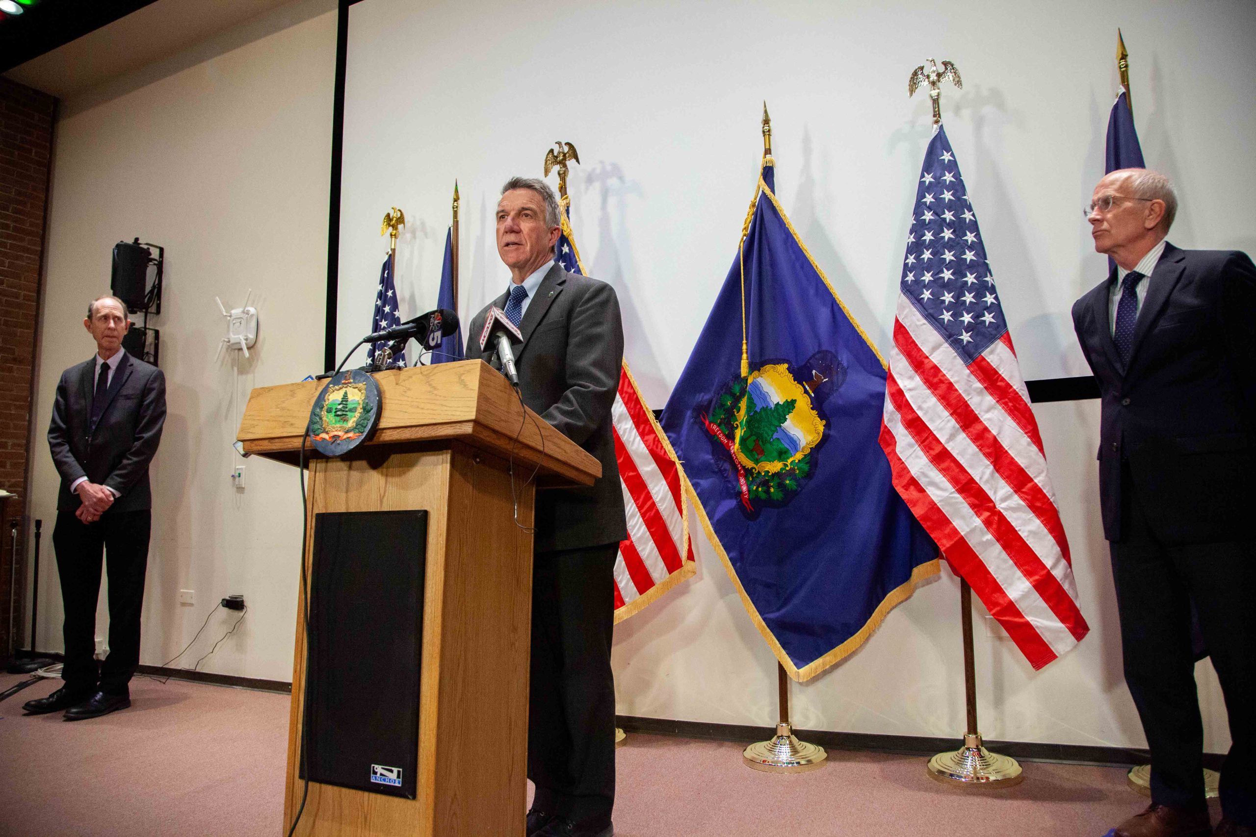 Phil Scott at coronavirus press conference