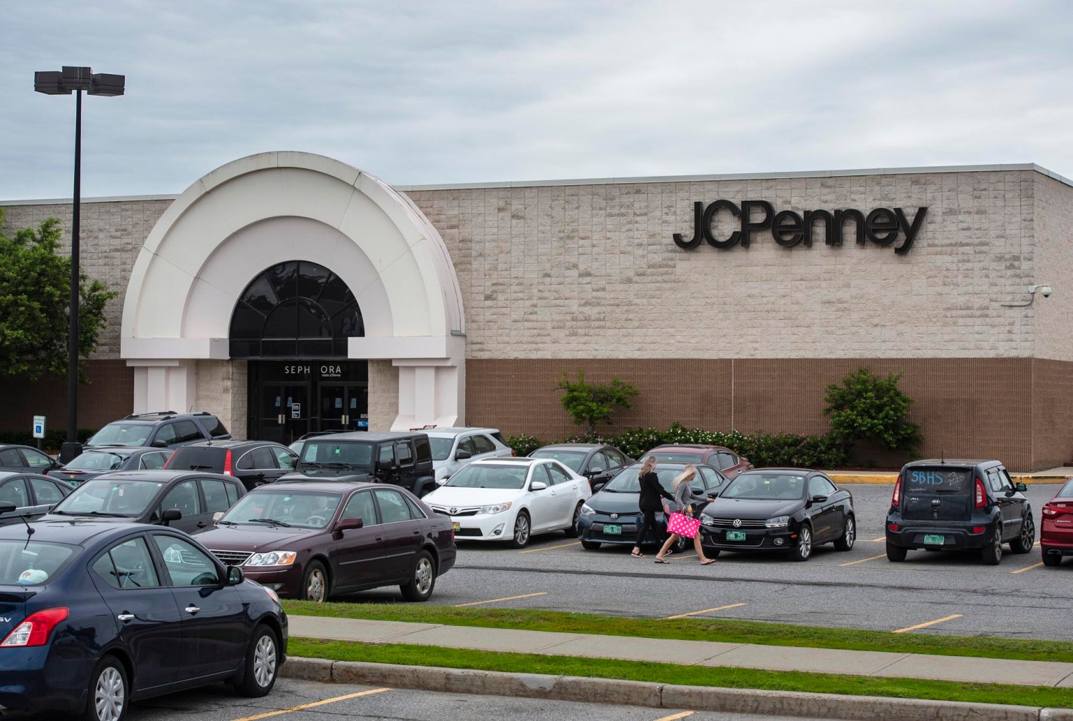 JCPenney closing 2 Vermont stores, future of empty spaces unclear