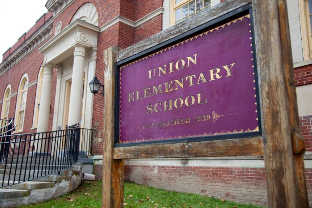 Union Elementary School sign