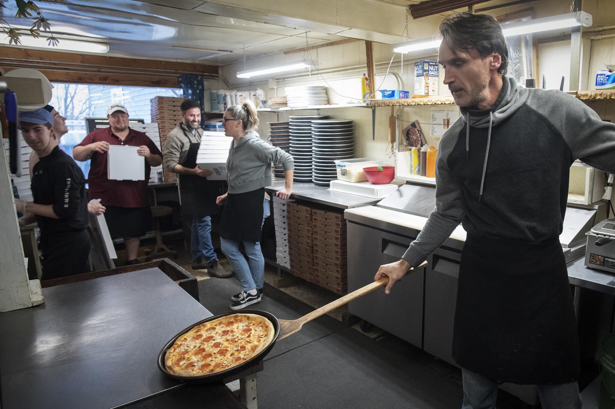 South Hero pizzeria lets customers pay what they can — or nothing at