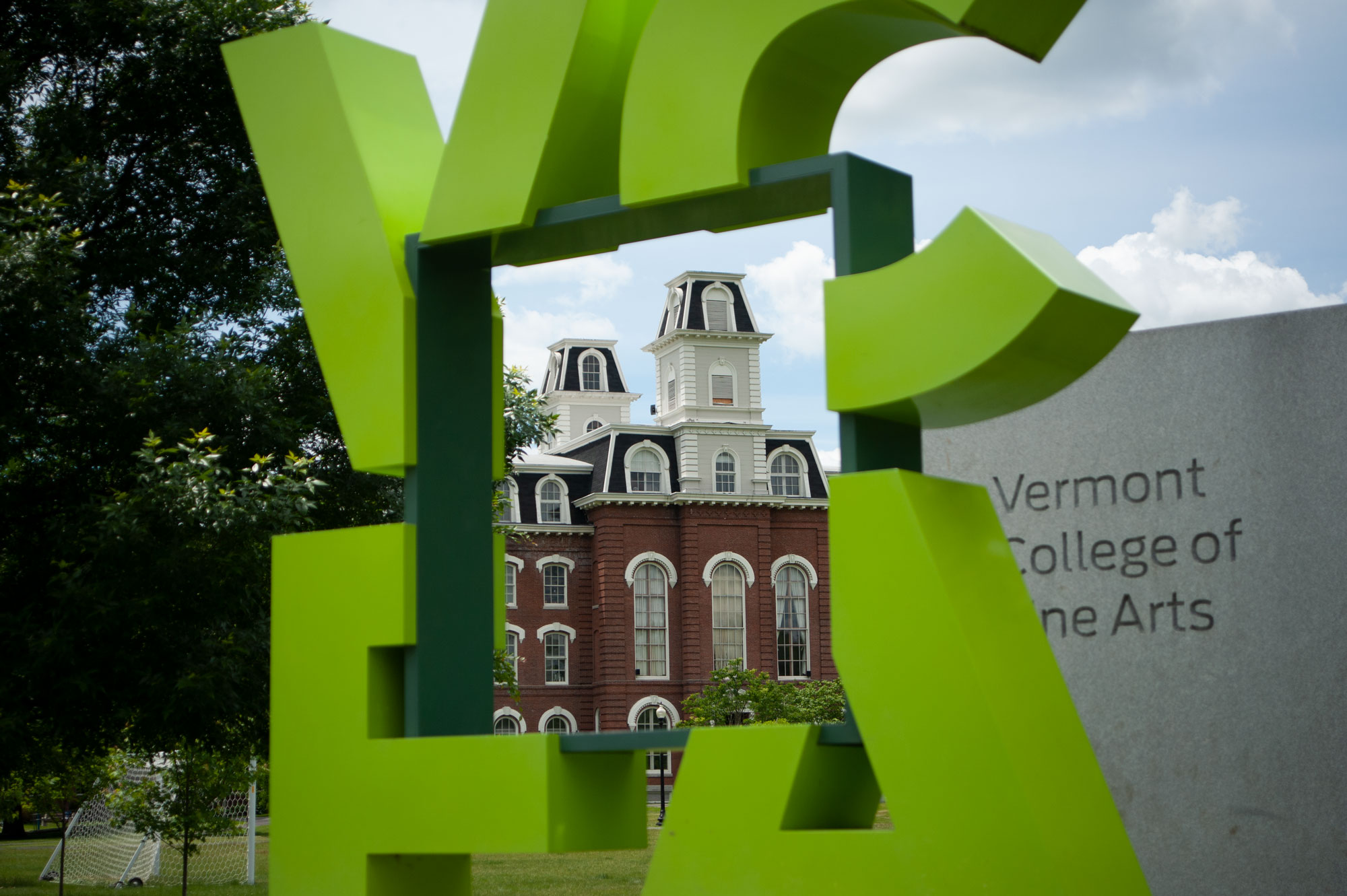 Alumni voice ‘profound disappointment’ in Vermont College of Fine Arts’ plan to end residencies, explore selling buildings - vtdigger.org