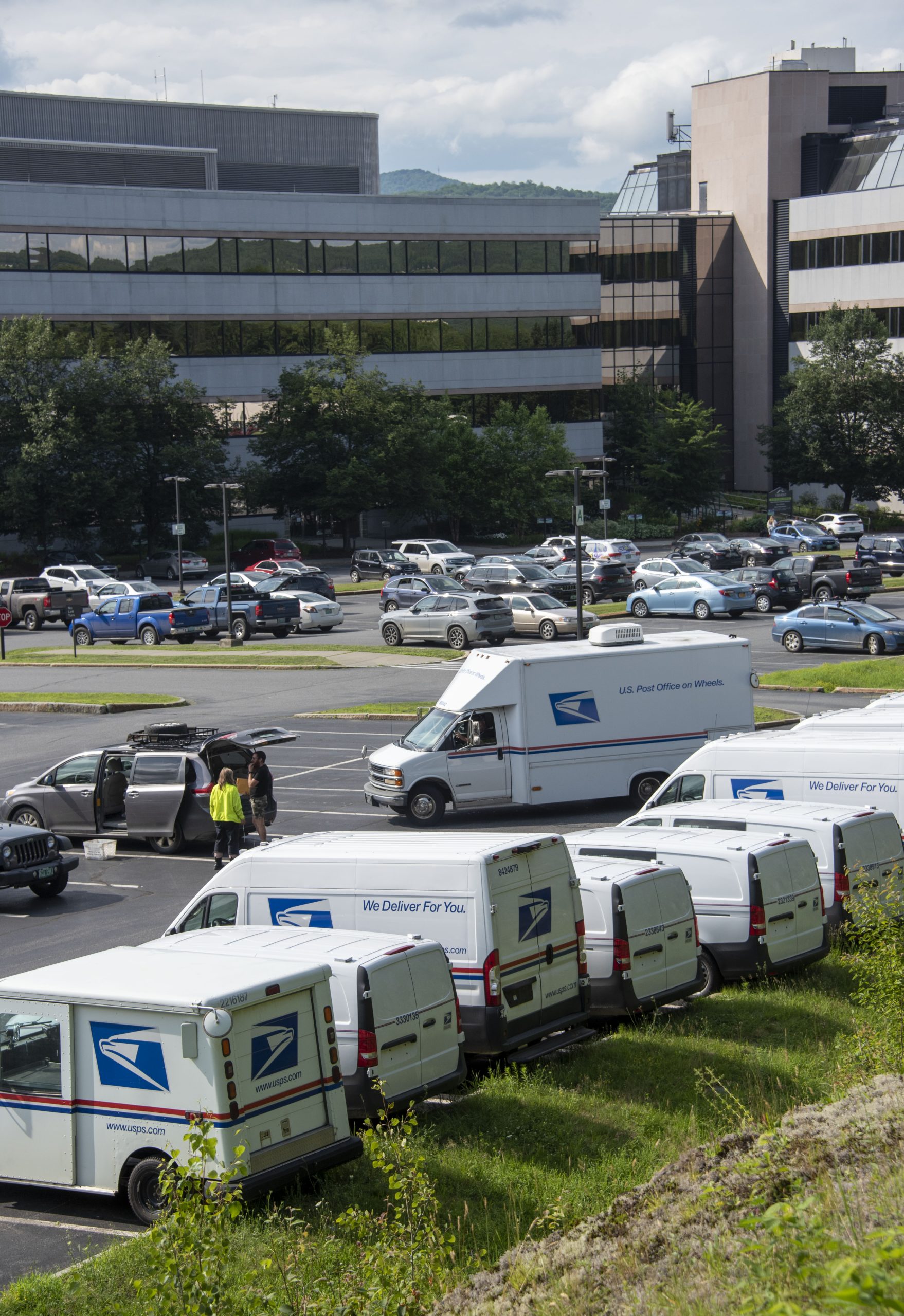 Montpelier Post Office is slowly resuming service; flood held up