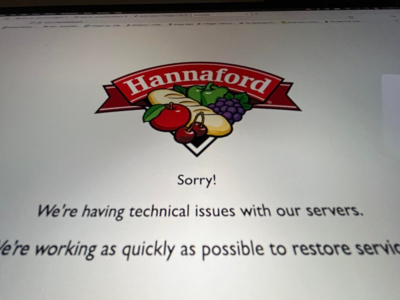 Hannaford website error message displaying a logo and text about technical issues and efforts to restore service quickly.