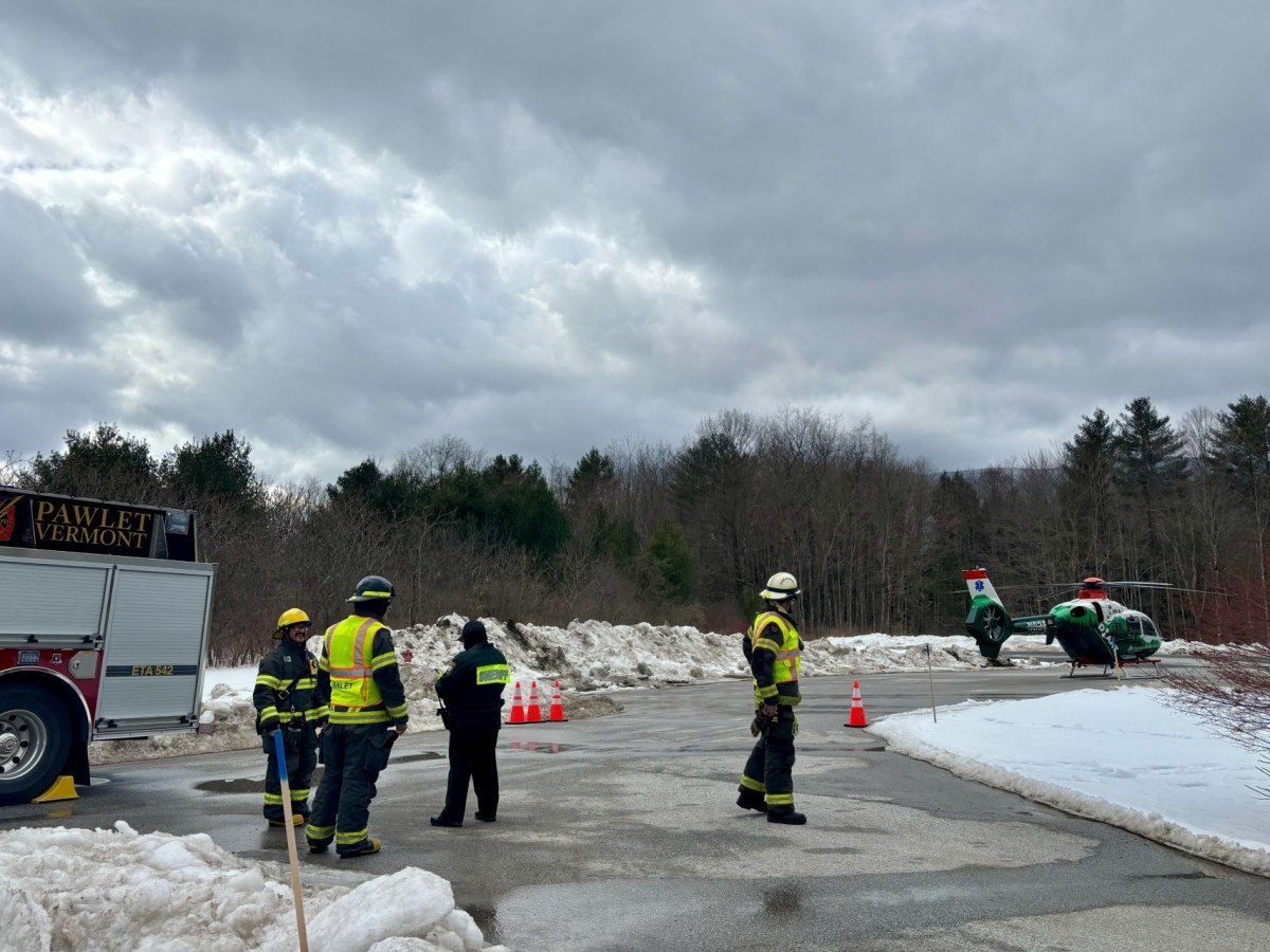 3 people injured in Mount Equinox plane crash identified