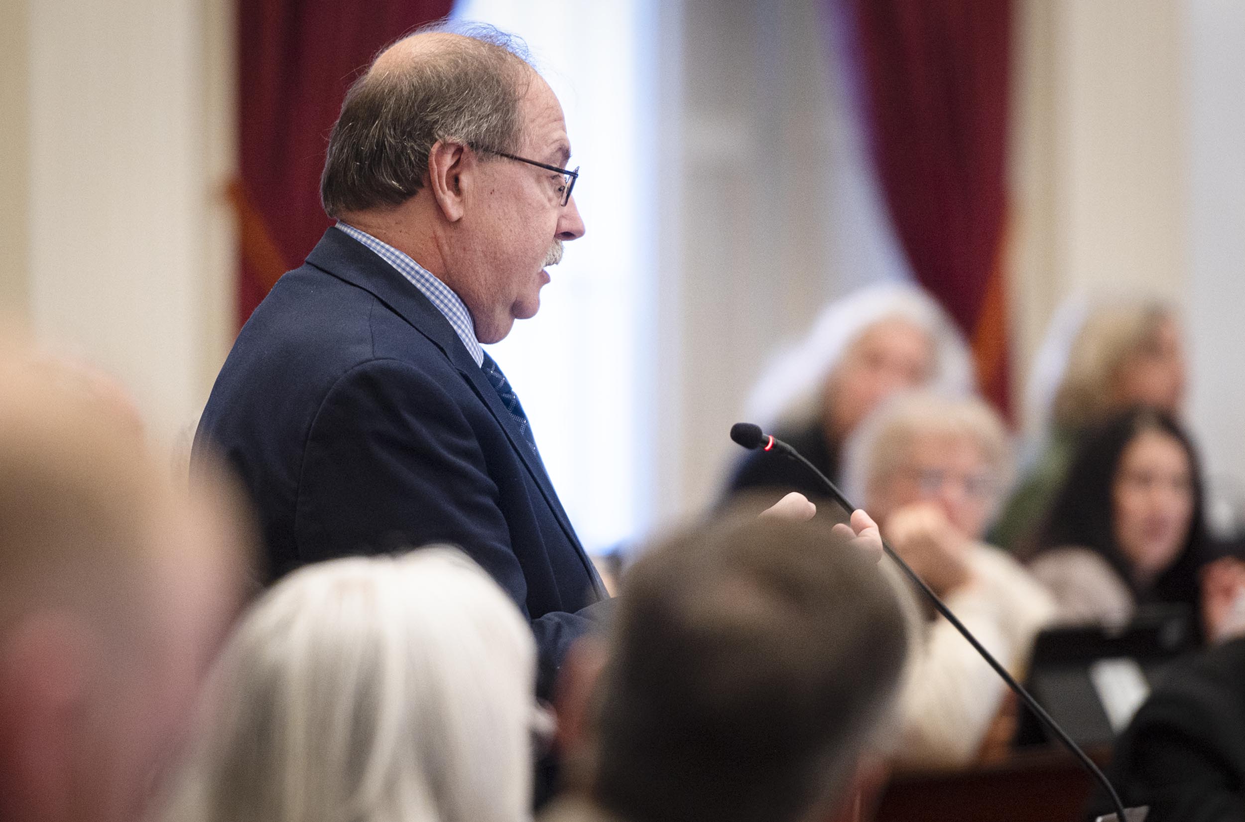 Lawmakers race to finish data privacy bill amid outcry from businesses and medical providers