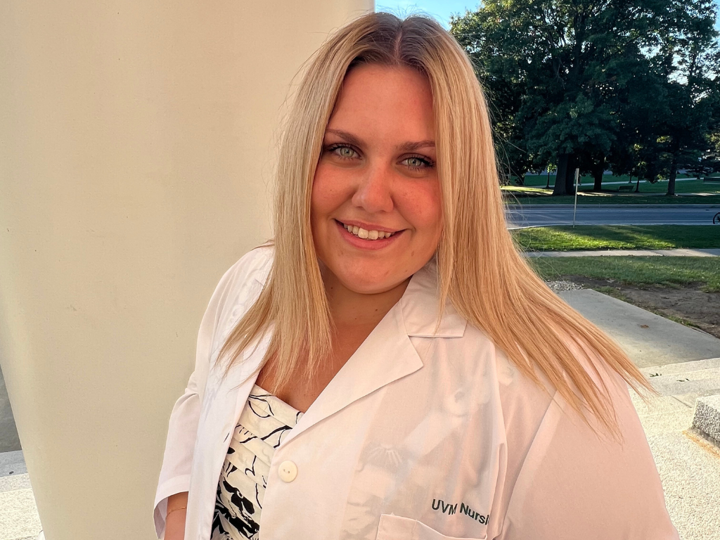 Lydia’s close-knit family inspired her to pursue a future in nursing