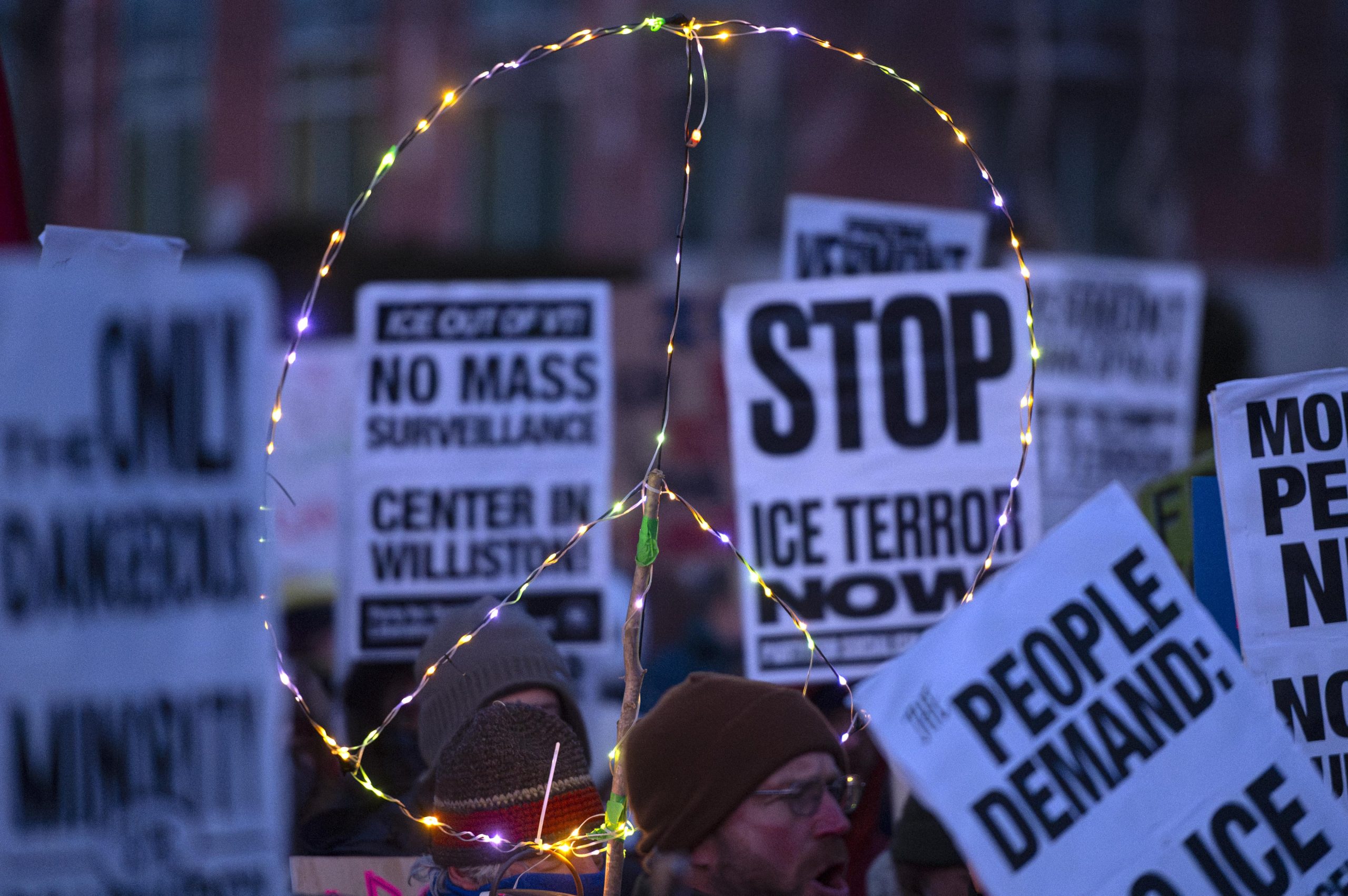 Gov. Scott calls on Trump to ‘pause’ immigration crackdown after agents kill Minnesota man