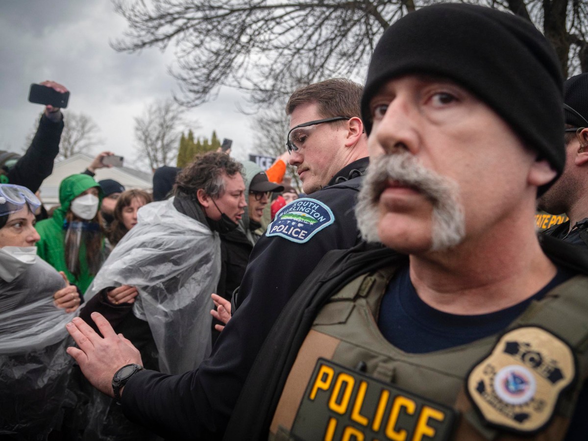 ICE pushed ahead over state and local objections as Dorset Street raid escalated, police reviews conclude