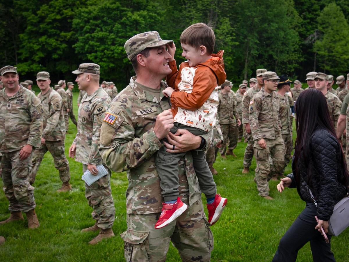 Vermont Air National Guard members return home after extended deployment