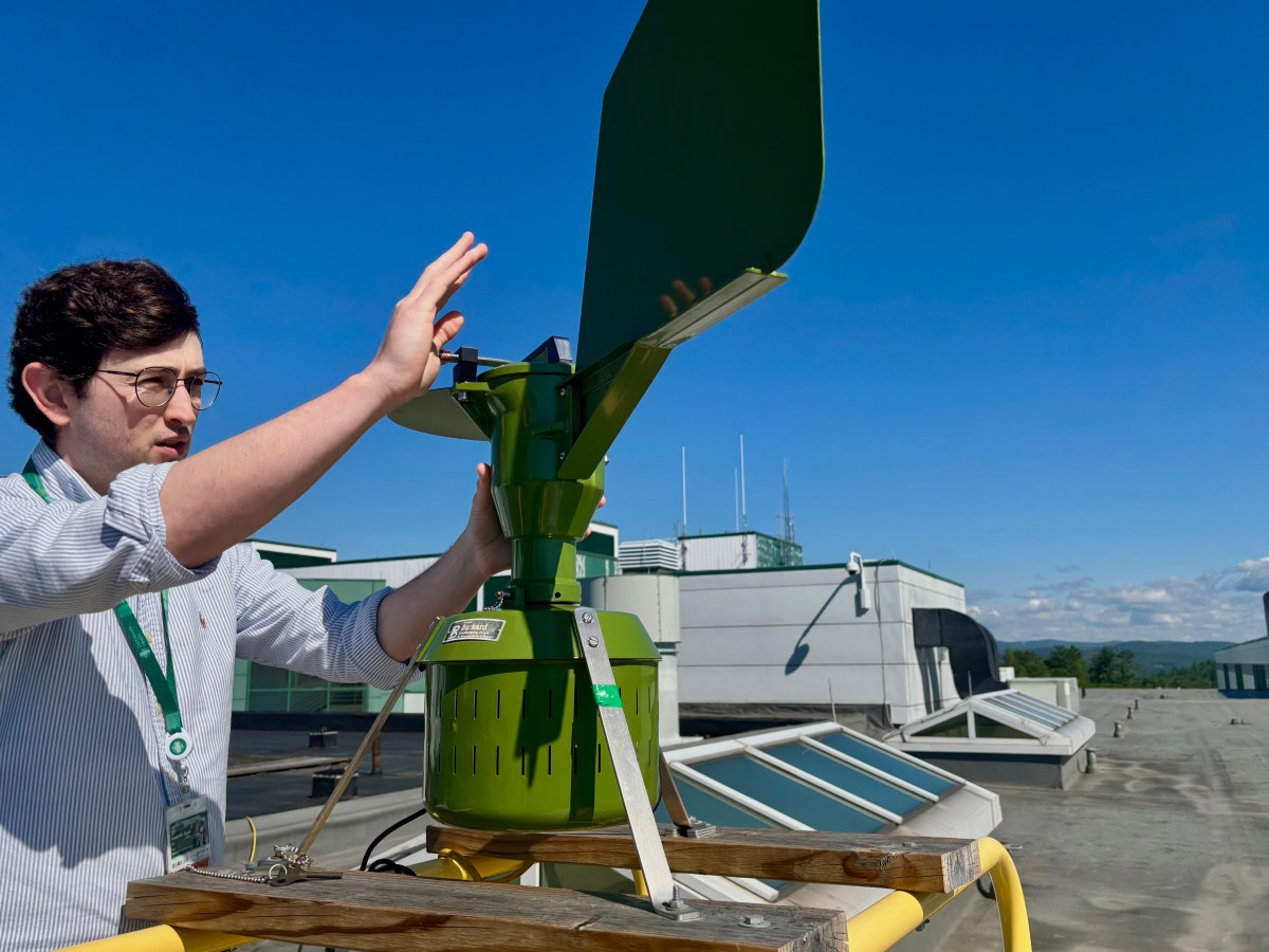 Nothing to sneeze at: Dartmouth Hitchcock is home to the region’s only pollen counter