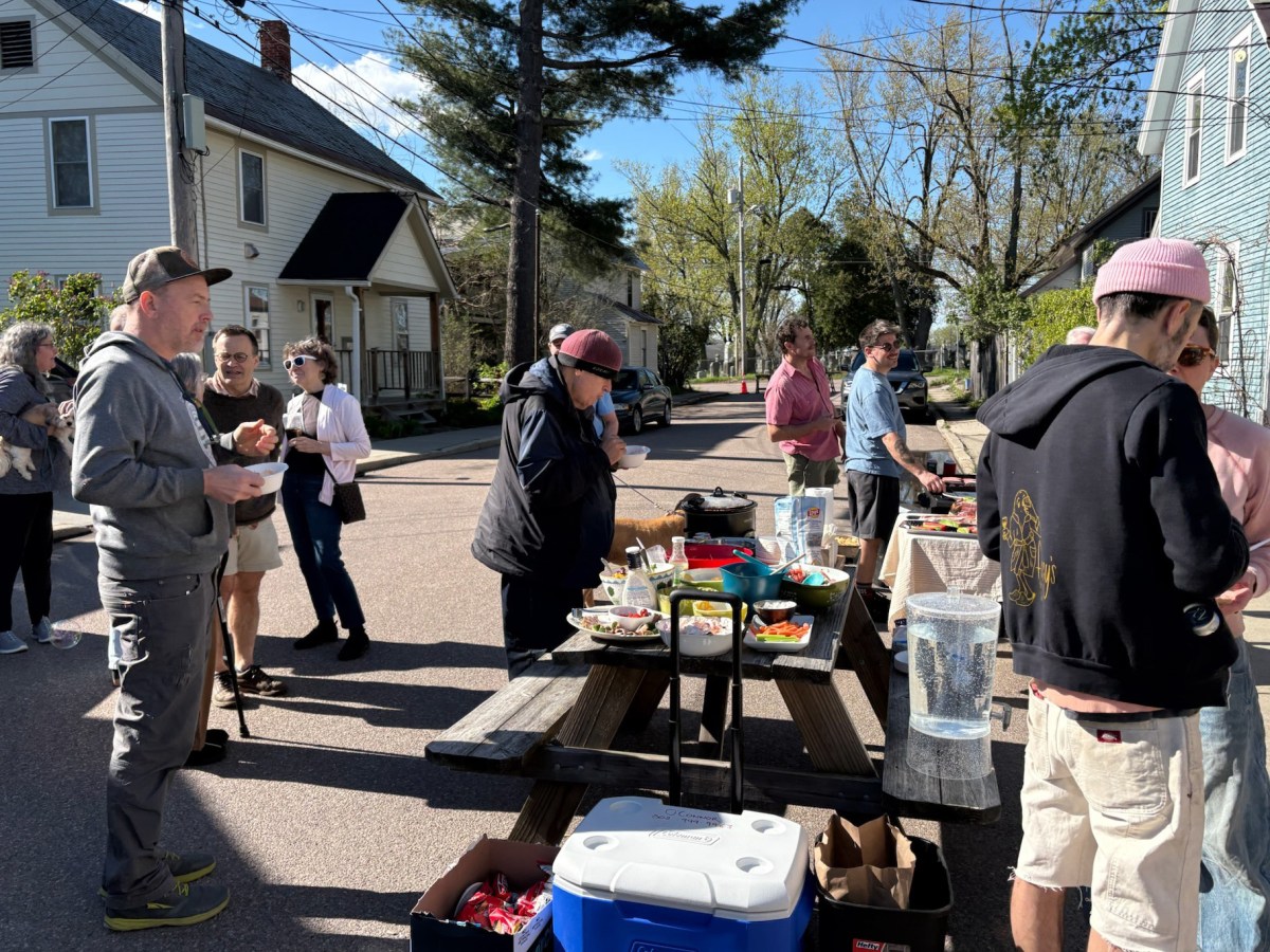 Are Vermonters hungry for neighborhood connection?