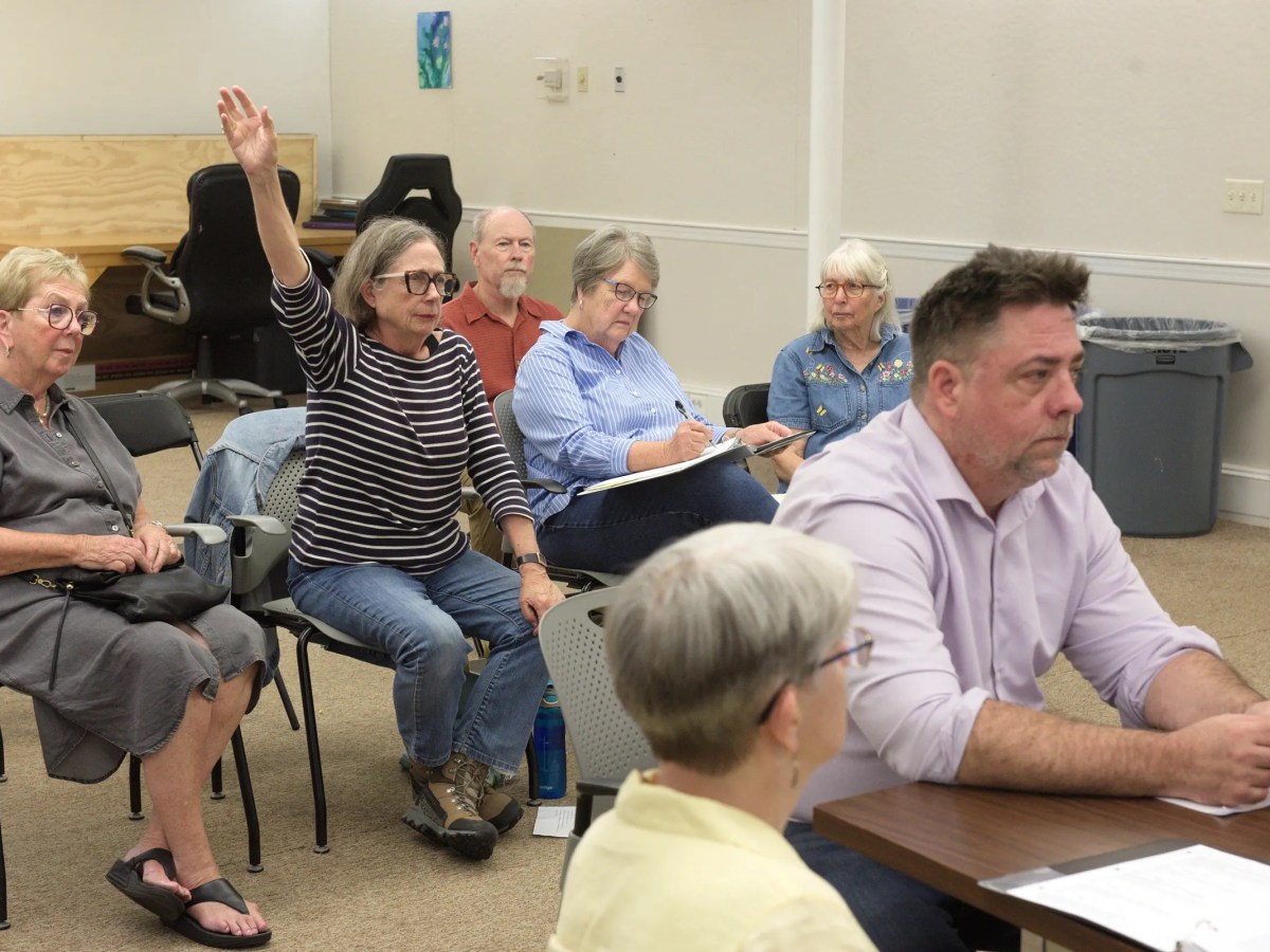Norwich sets $250 fee for short-term rentals