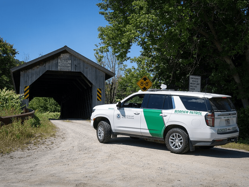 Local police aid in Border Patrol’s deportation efforts raises questions on statewide compliance to policies on immigration enforcement